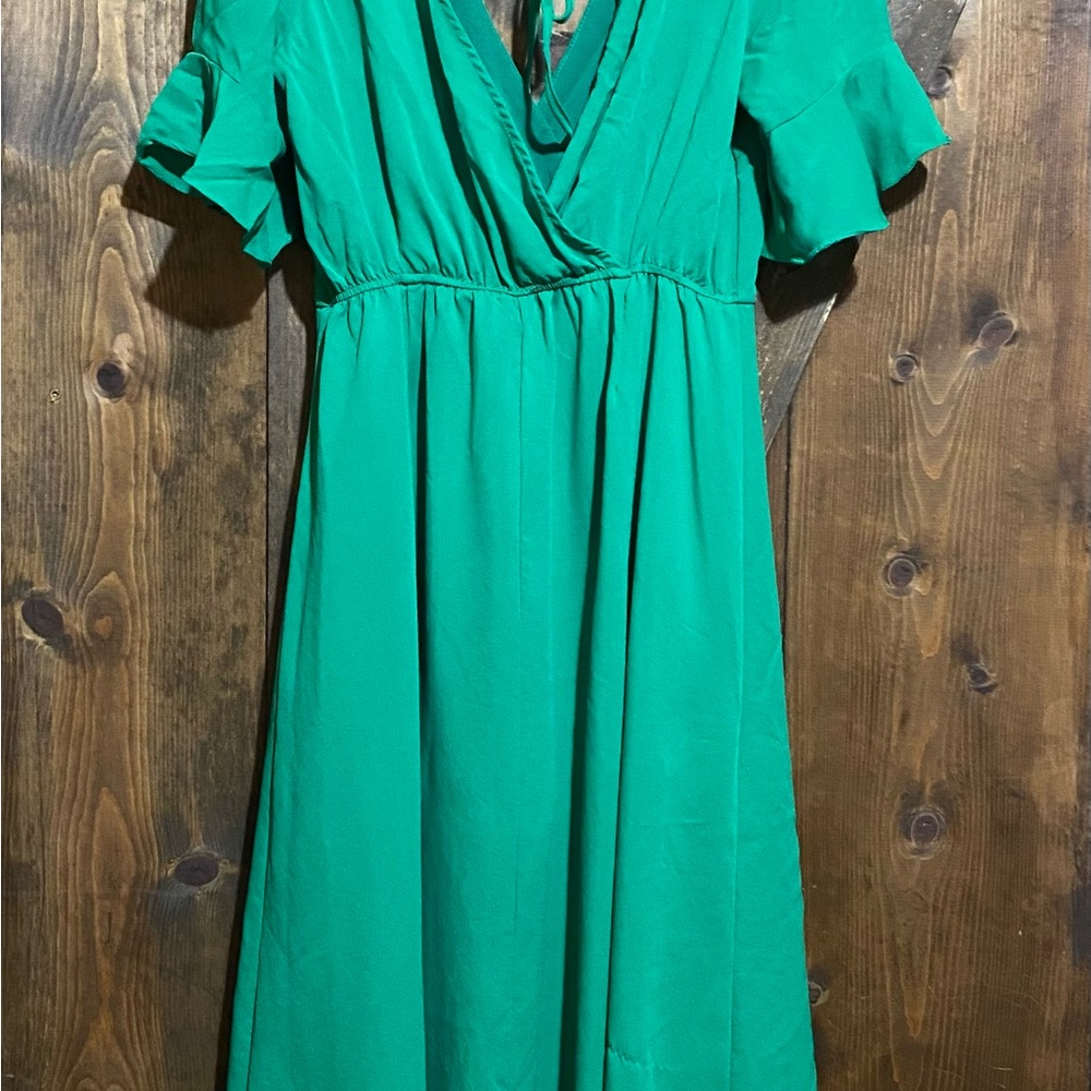 DO+BE Plunge Neck Romper With Skirt, size M - Picture 4 of 6